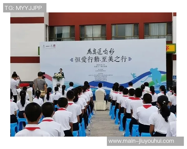 探索伯尼足球教育的独特理念与实践助力青少年成长与发展